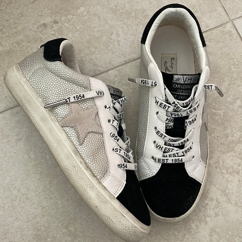 Vintage Havana sneakers